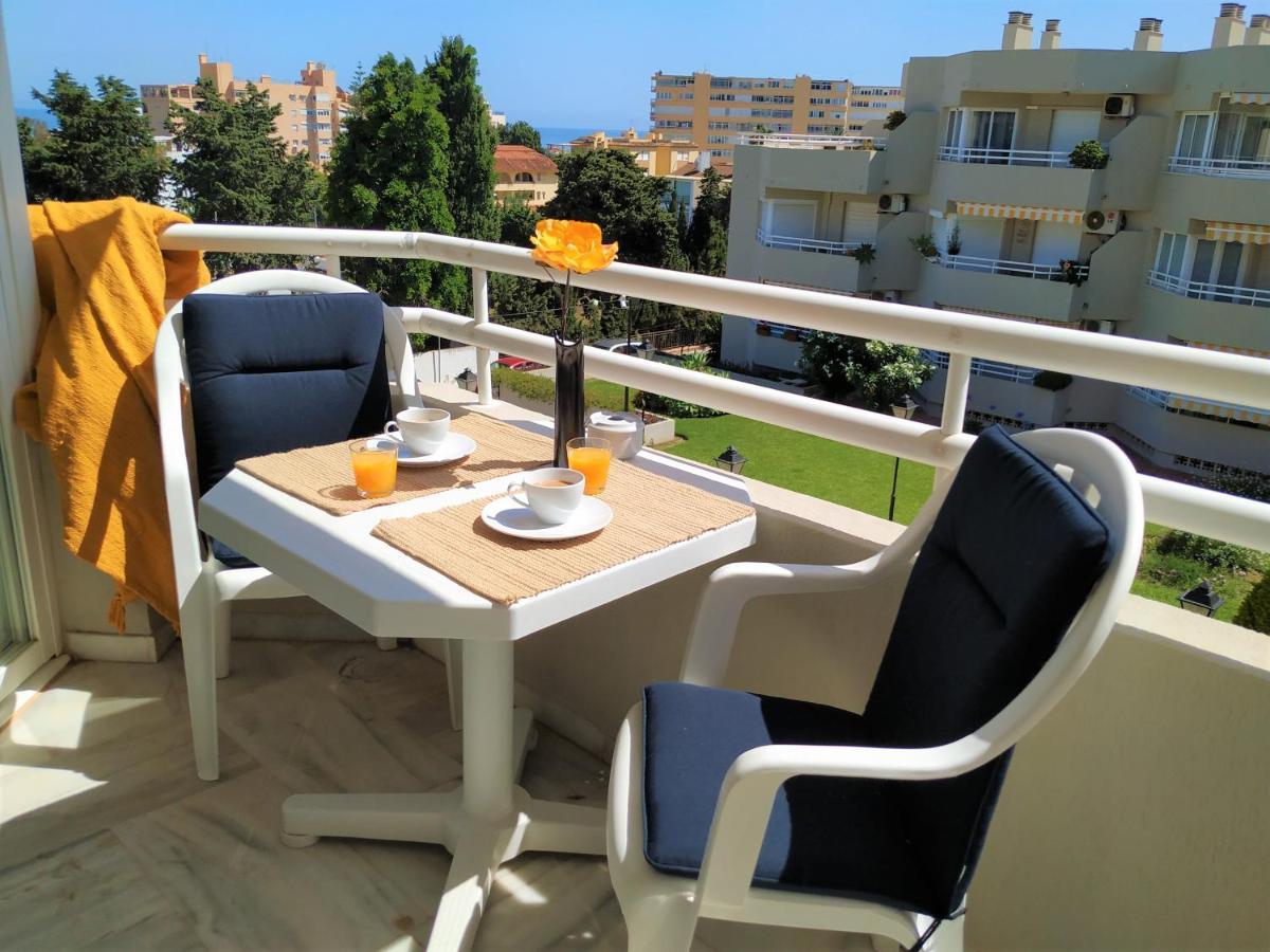 Dona Carlota Gardens, Sea Views, Pool, Restaurant Lägenhet Torremolinos Exteriör bild